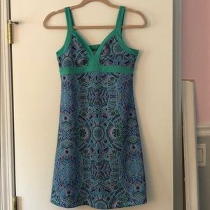 Stretchy dress!